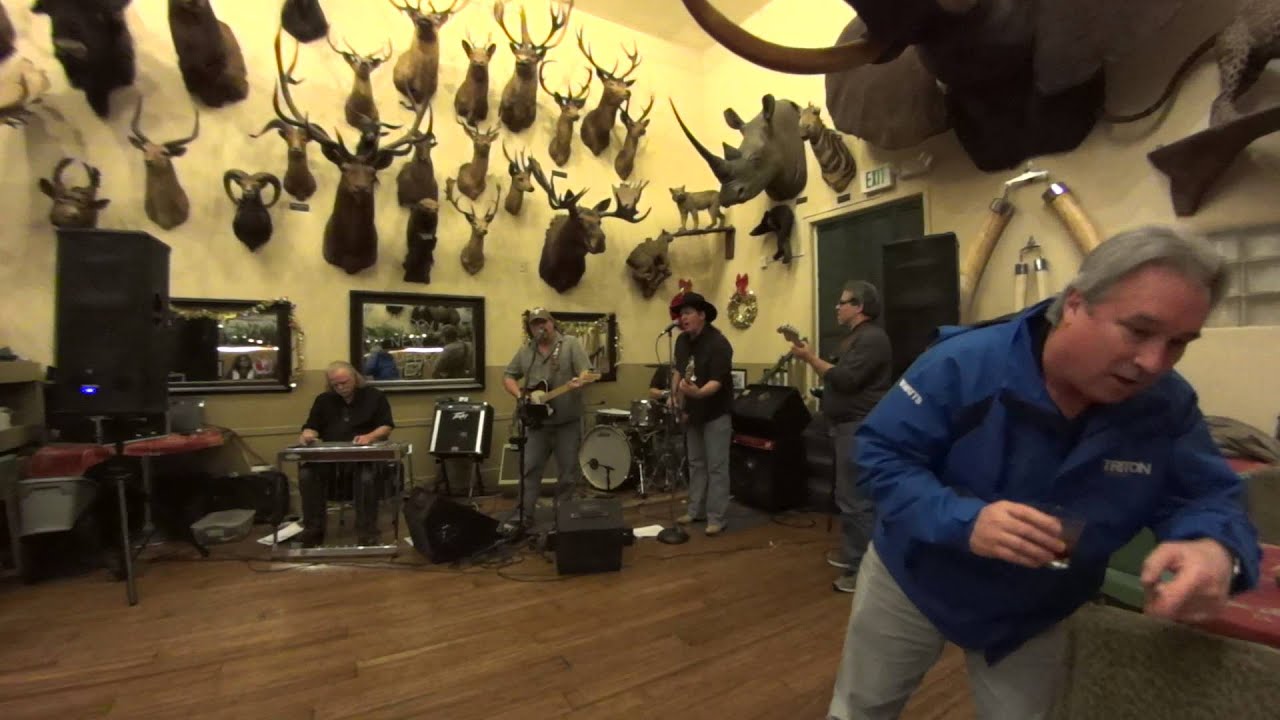 Saddleback Ridge Band Playing Tonight The Bottle Let Me Down YouTube