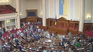 Ukraine gets ready for Peroshenko inauguration