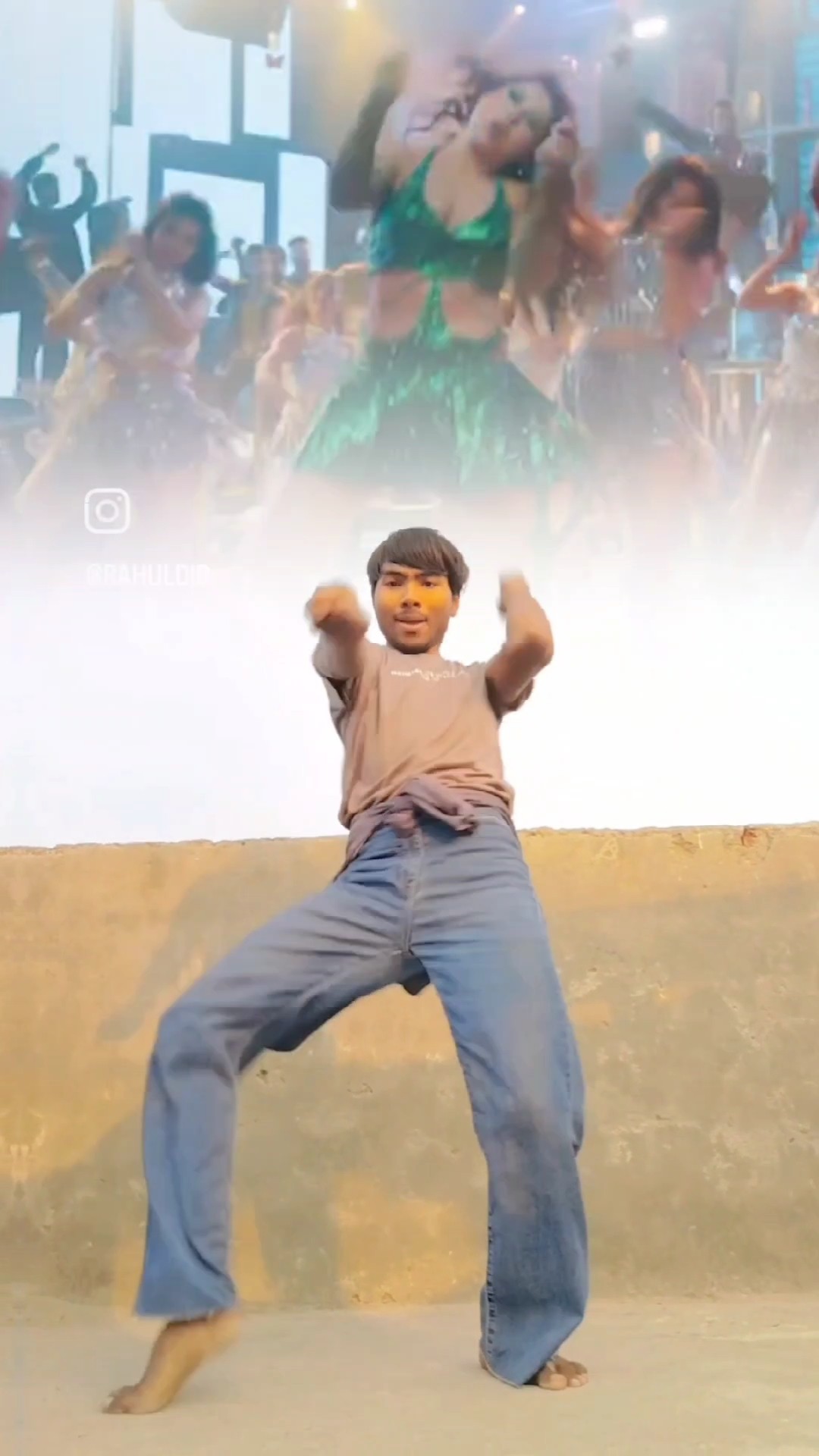 #faraari #urvashirautela #bhojpurisong #dance