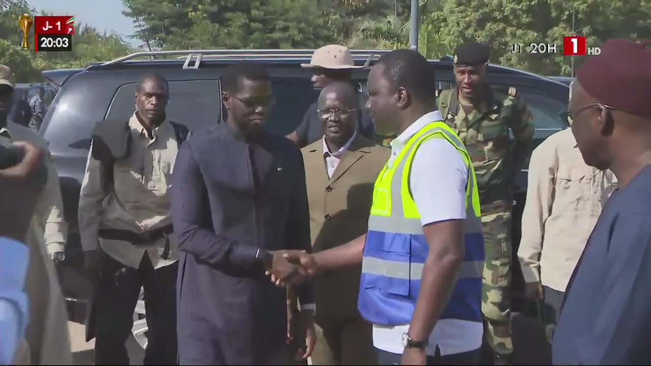 TOURNÉE ÉCONOMIQUE : LE CHEF DE L’ÉTAT EN VISITE SUR LE CHANTIER DE L’AÉROPORT DE ZIGUINCHOR