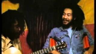 Video-Miniaturansicht von „Peter Tosh - Interview with Earl Chin for Rockers TV [1979]“