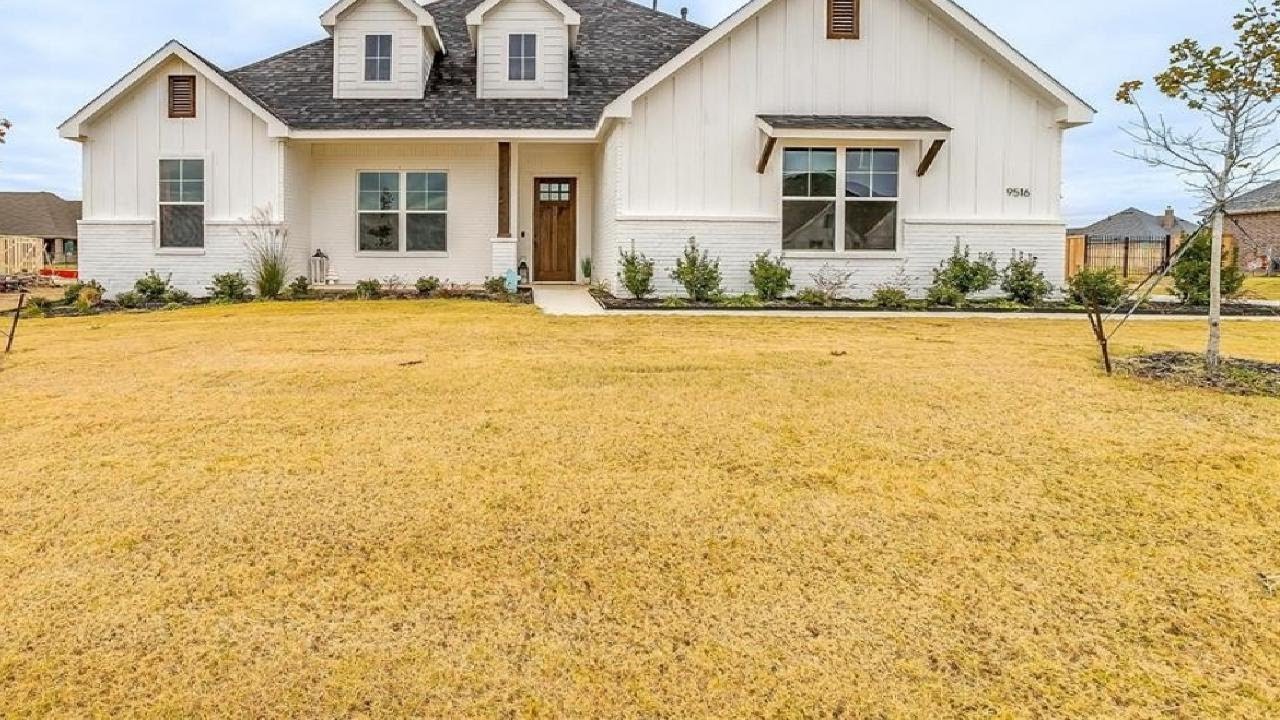 9516 Ocelot Court, Godley, TX Presented by Leslie Ortiz. YouTube