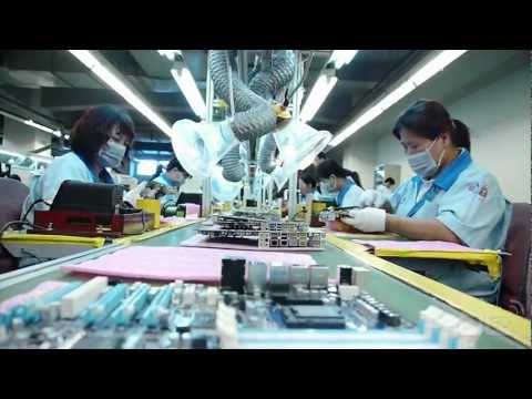 فيديو: كيف تصنع الملاح من جهاز كمبيوتر محمول
