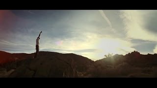 D Green - The Dreamer (Official Music Video)
Directed by Emmanuel Fordjour
Artist: D Green
Cinematography by Chia-Yu Chen
chiayuchen.com
Location: Joshua Trees, USA. D Green - The Dreamer (Official Music Video)