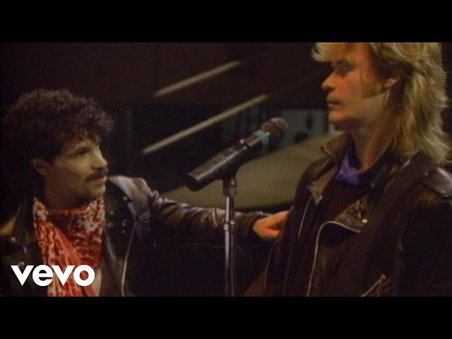 HALL & OATES - SOME THINGS ARE BETTER LEFT UNSAID