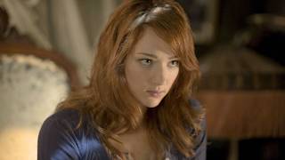 Kristen Connolly 🔥 Rare G-Strlng & Bikini Moments Leave You Speechless