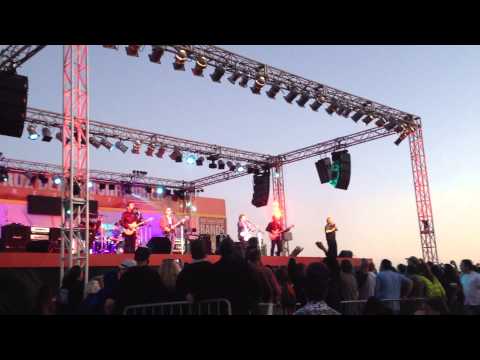 video:Blue Oyster Cult, Burning For You- more ASL