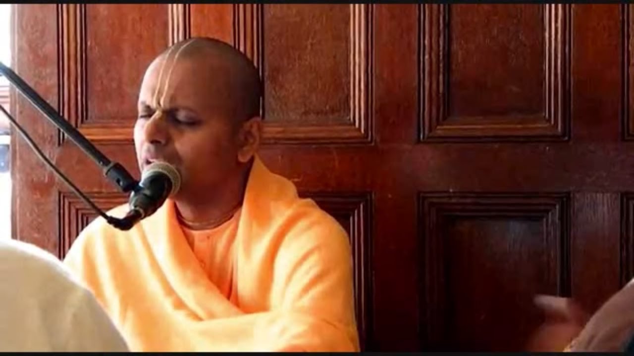 HG GaurGopal Das kirtan 16