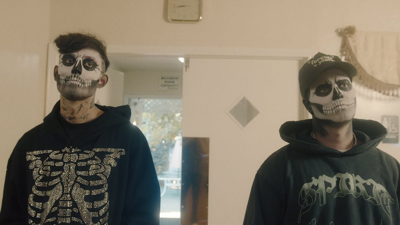 Savage Ga$p - a mosh pit love story (feat. KAMAARA, prod. freddie dredd)