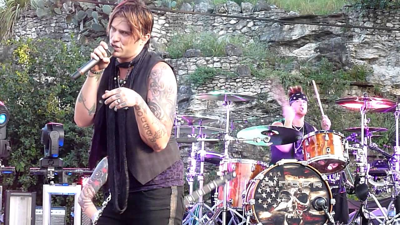 Hinder Save Me Sunken Gardens Theater San Antonio Tx Youtube