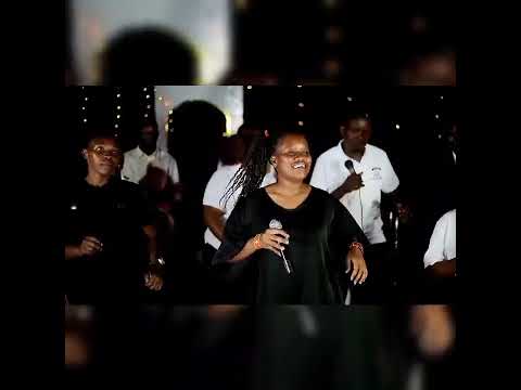 UPENDO CHOIR KANISA KUU HIVI MNAISHIJE