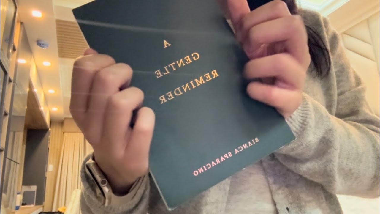 Recommending you books to read while you fall asleep 💤 ||Yelie Asmr