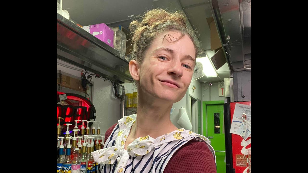 WednesYay in a ☕️ shop