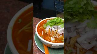 90₹ ku Korean Chicken Noodles? | Nive’s Vlog | Nivesfoodflavour #shorts