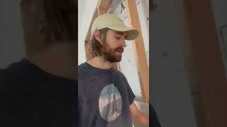 Drywall tip: SCREWS