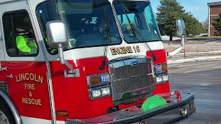 Lincoln Fire & Rescue Engine 16 responding to medical
