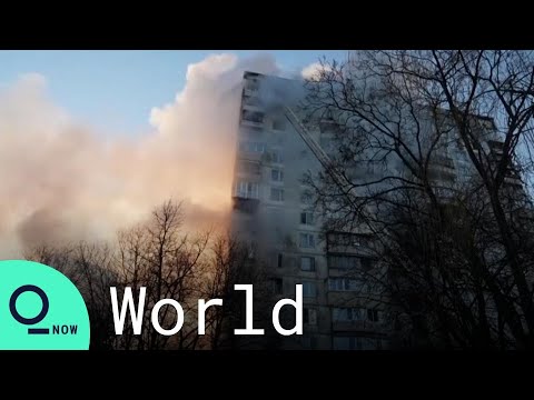 Fire Breaks Out at Kyiv Residential Building Hit by Russian Shelling