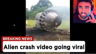 👁 Aliens UFO Crash Video is REAL? 😨 - That is Impossible | UFO, Creepy TikToks & Scary Videos