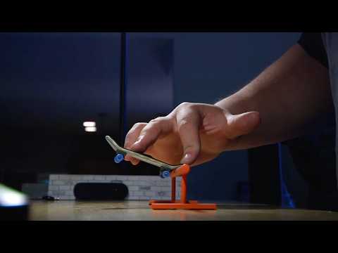 Wait, a Slow Motion Fingerboard Video