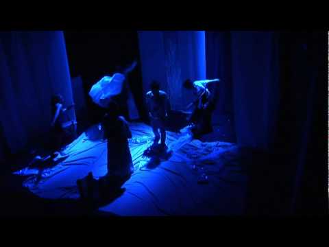 ぼくらは生まれ変わった木の葉のように / Theater company "a la place"