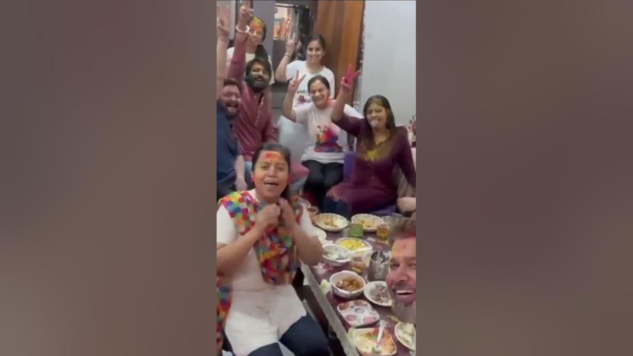 holi aayi re mastano ki toli