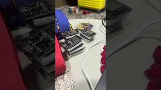 Continuamos montando nosso farm de Duino Coin 💻💰 Vem ver o progresso! #Duino #farmcripto #miner