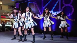 BNK48 - 3 Songs [Evening Show] - Road Show @ The Mall Ngamwongwan - 20170709