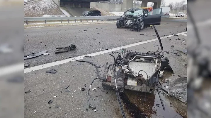 Crash on I-39 shuts down portion of US 20