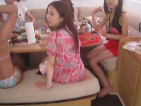 ヨット「ボヘミアン」ビキニ連れ梶島へ6