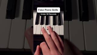 Fake piano skills 🎹 #piano #tutorial #learnsomethingnew #learnpiano