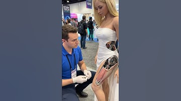 Testing the Latest Girlfriend Robot: My Unexpected Expo Adventure! #innovation #expo2025 #robotics