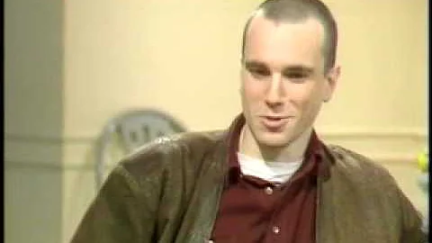 Daniel Day-Lewis on Cecil Vyse (early 1986 intervi...