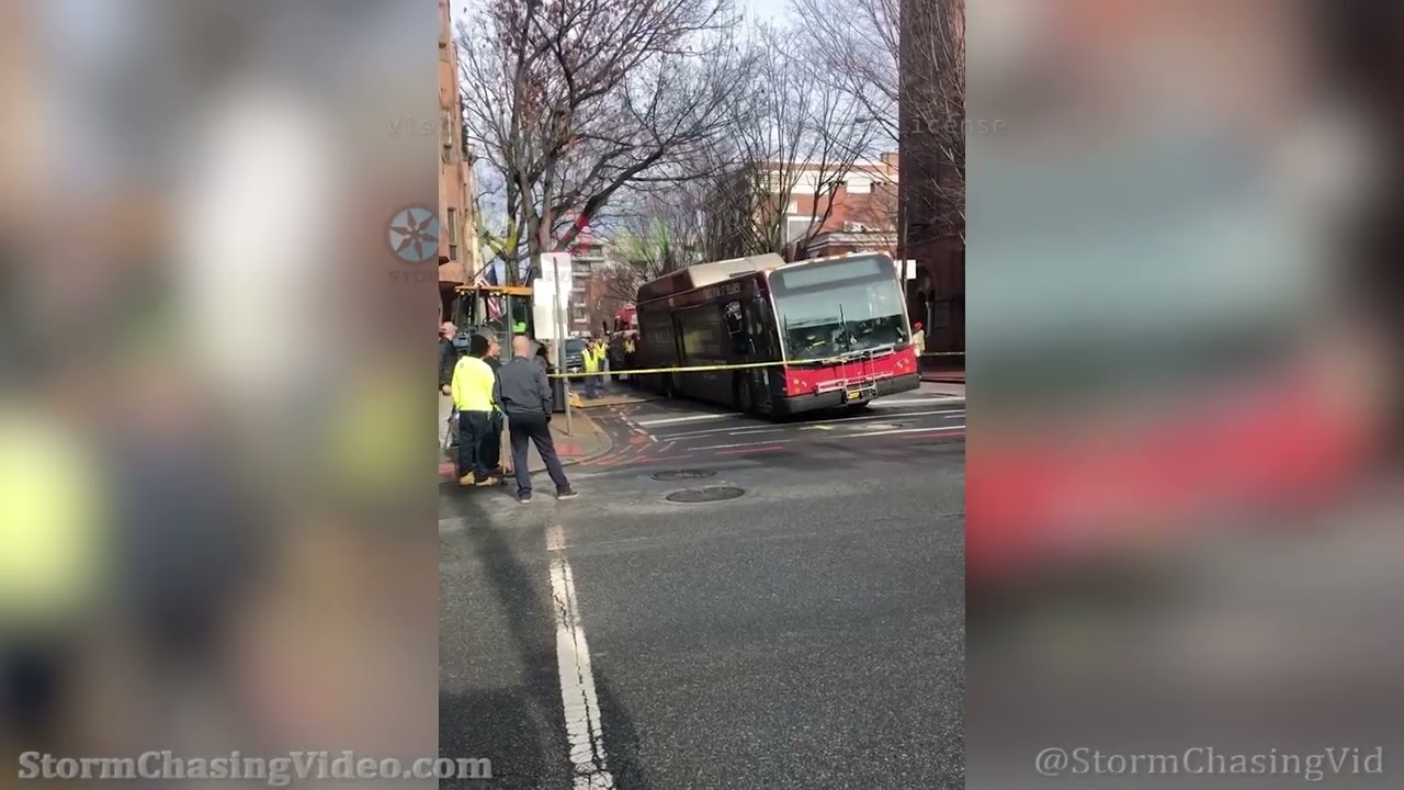 City Bus stuck in sinkhole Lancaster PA - 1/4/2023