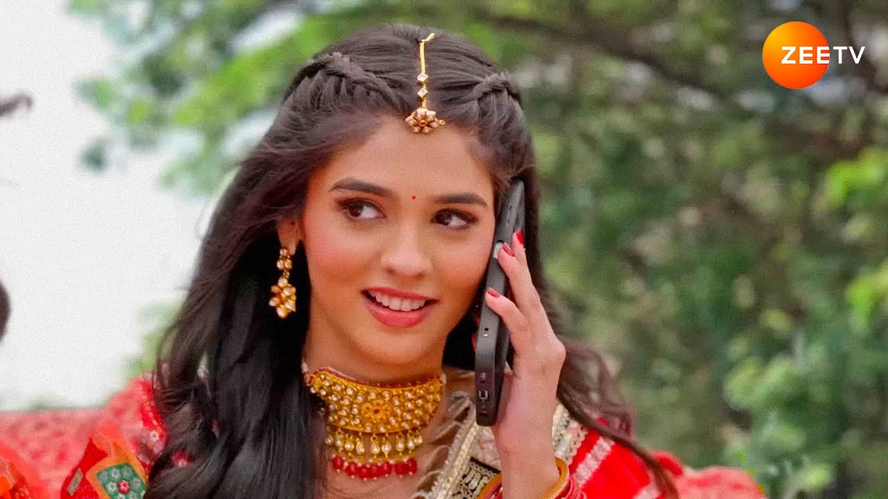 Kumkum Bhagya | Shivasnh steps in to save Prarthana and Gayatri.