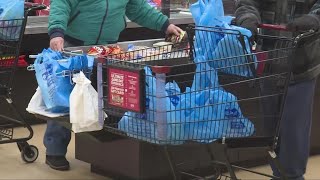 No more plastic grocery bags: Giant Eagle changes shopping policy at Cuyahoga County stores