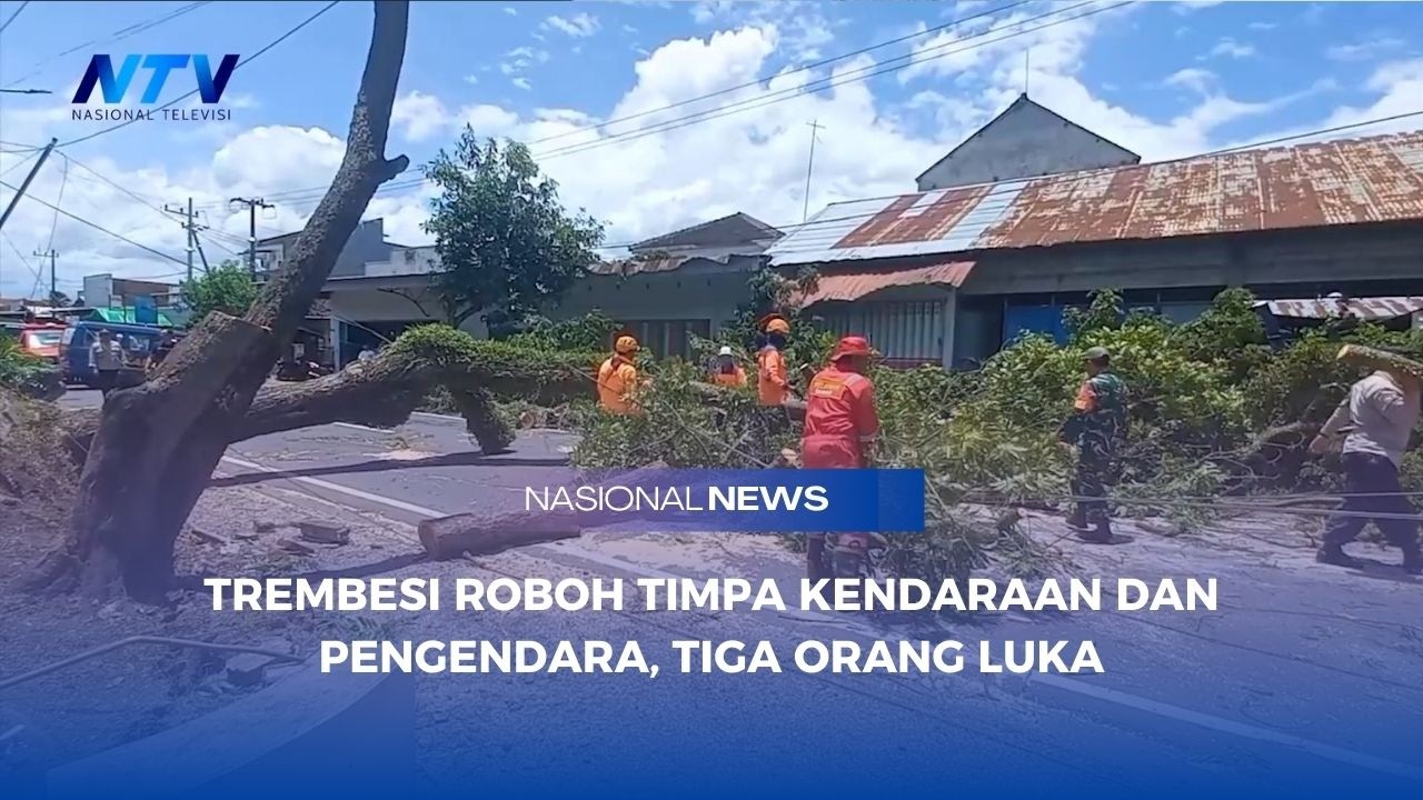 TREMBESI ROBOH TIMPA KENDARAAN DAN PENGENDARA, TIGA ORANG LUKA