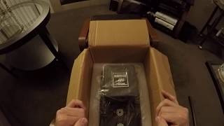 I enter the world of tubes, Darkvoice 336se unboxing.
