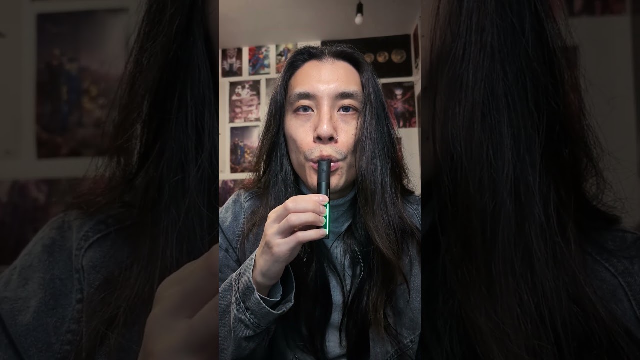 Booger in the Puffco Pivot