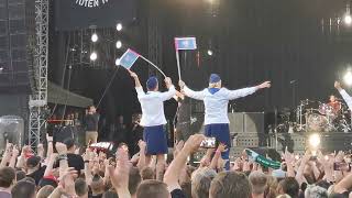 Die Toten Hosen - Scheiß Wessis/Ossis (feat Marteria) (live im Iga Park Rostock 2022)
