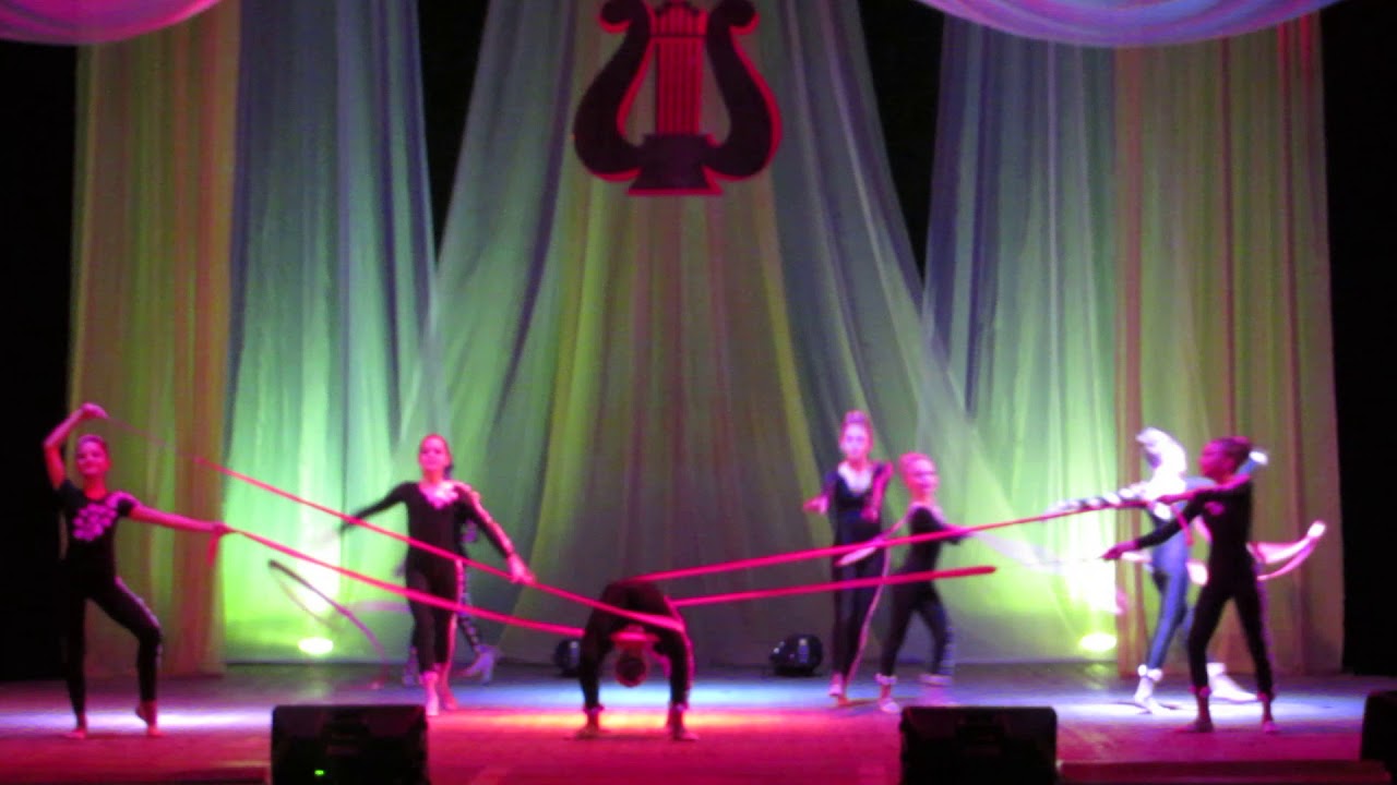 лента гимнастическая. танцы с лентами для дошкольников. ансамбль танца имени игоря моисеева. китайский танец с лентами. балет игоря моисеева.