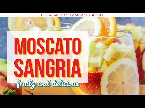 moscato-sangria-is-the-perfect-summer-cocktail