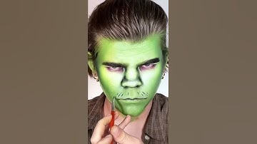 Murdoc niccals from #gorillaz 💚