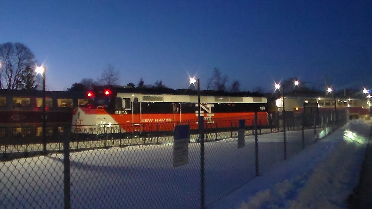 MBTAs Newest Heritage Unit 1071 debuts on the Greenbush Line (2/5/26) 