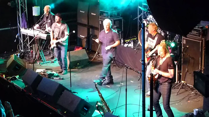 BOULEVARD - NEVER GIVE UP LIVE AT FIREFEST 2014