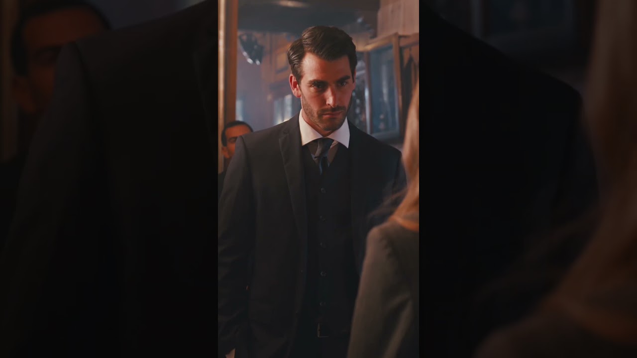 He’ll break every rule to help her take back what’s hers. Mafia Housewife, Out Now on StoReel