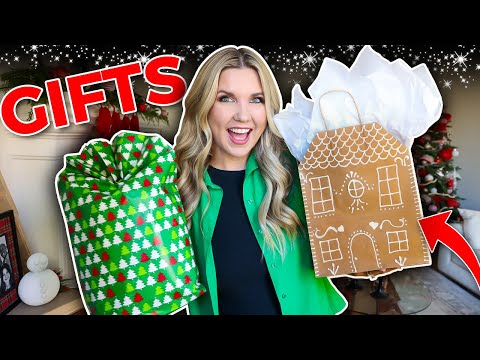 Holiday Gift Ideas Under $25 - Nicole to the Nines