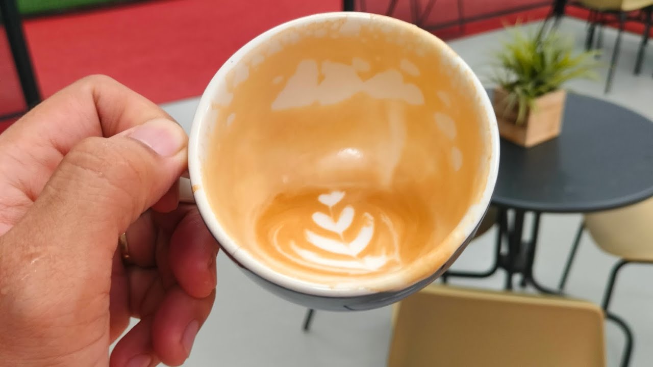 arte latte de dos hojas