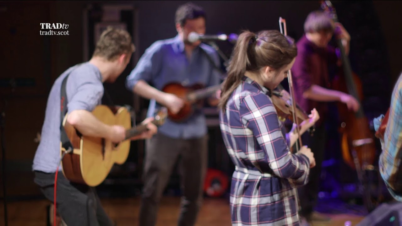 Dallahan perform Hurleys House at Stirling Tolbooth (The Visit 2017)