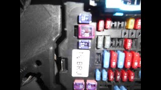 Fixing a blown fuse for front cigarette lighter on a 2018 GMC Sierra Truck Gmc Cigarette Lighter Fuse