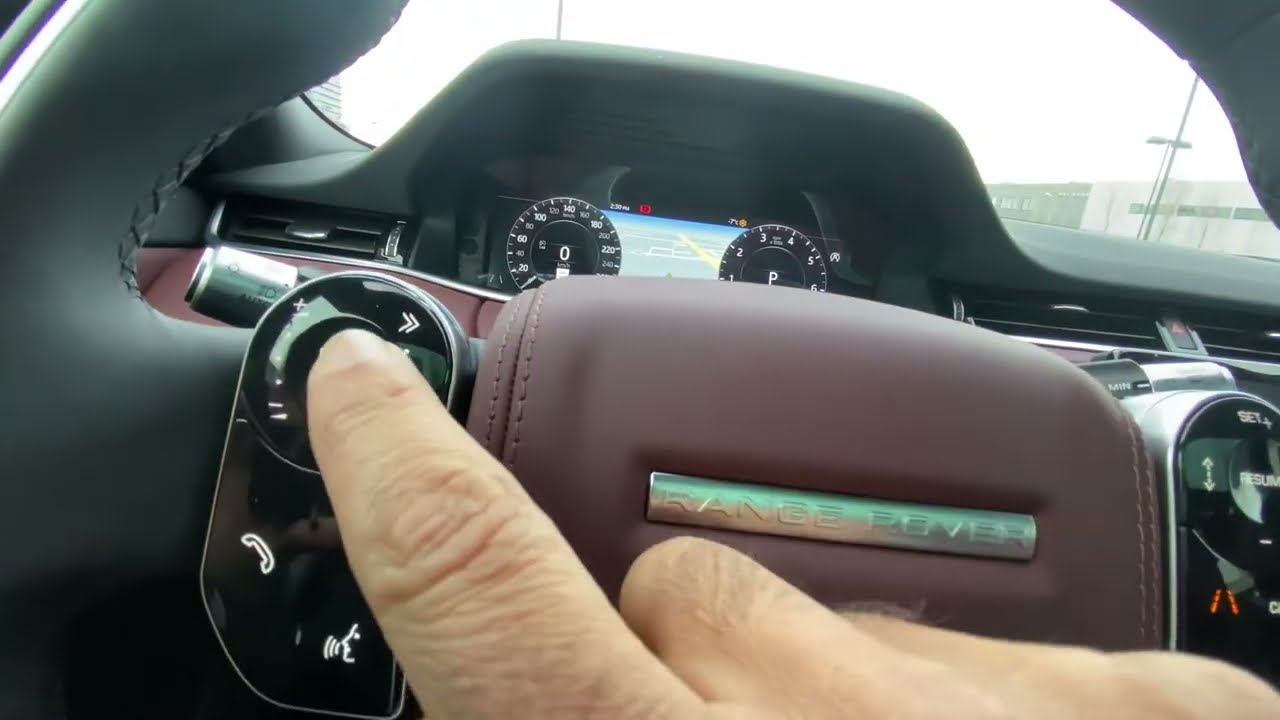 How to use steering wheel control, 2020 Range Rover Evoque (2) Urdu/Hindi YouTube